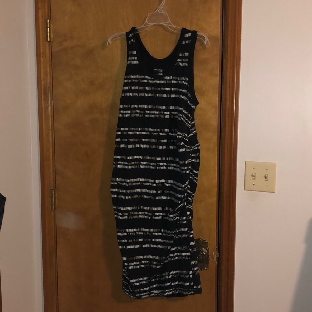 Liz Lange Maternity Dress